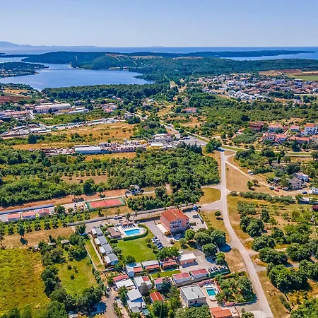 Apartament Rok 8 By Interhome